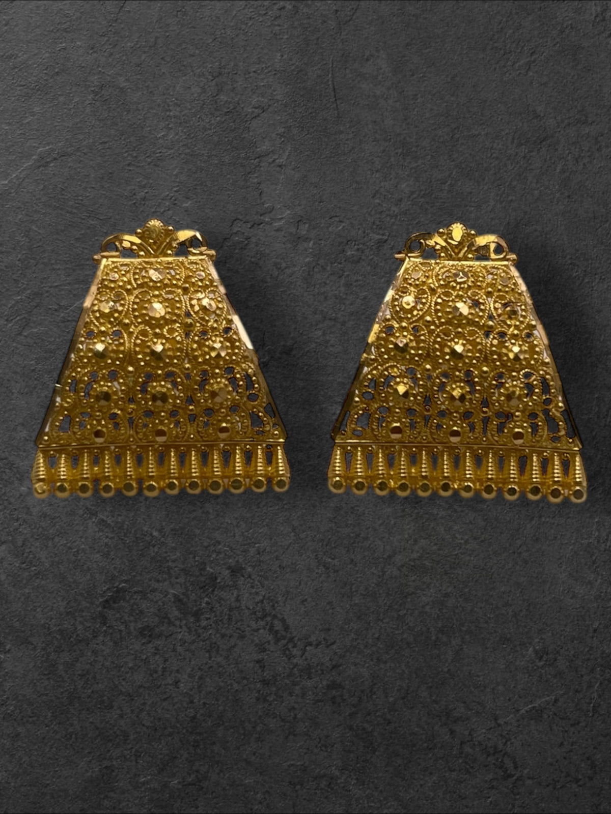 22ct Filigree Studs
