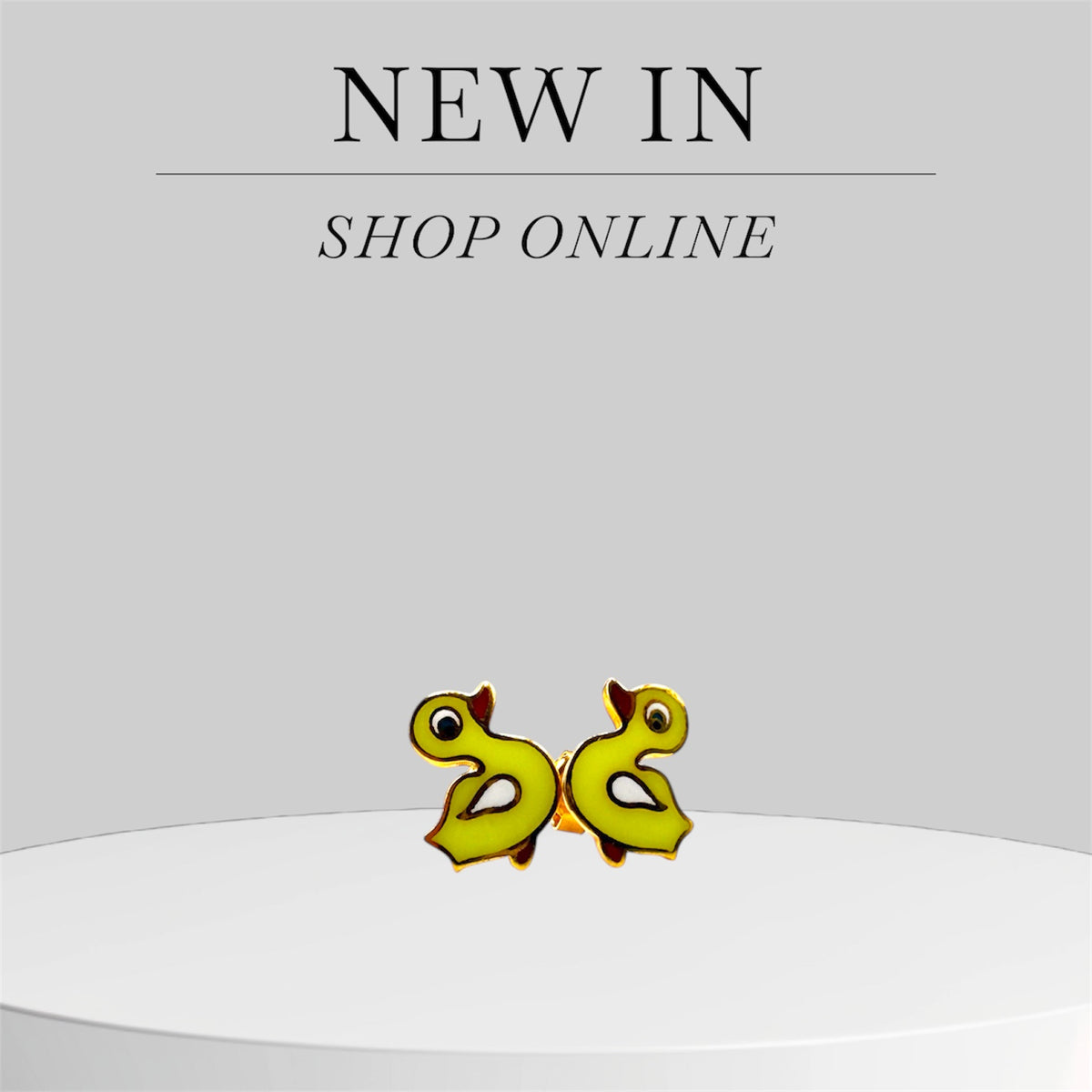 22ct Ducky Studs